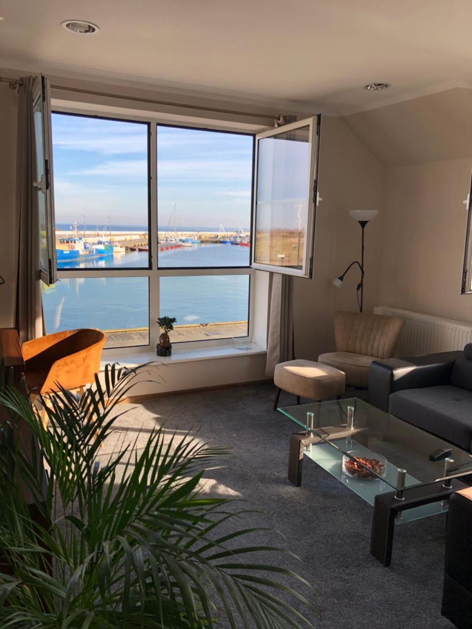 W Porcie Bed & Breakfast Wladyslawowo Bagian luar foto